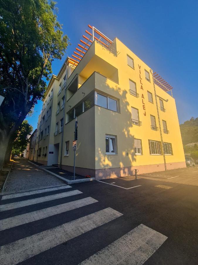 New - Apartment Finis Zengg Kültér fotó
