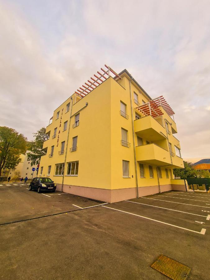 New - Apartment Finis Zengg Kültér fotó